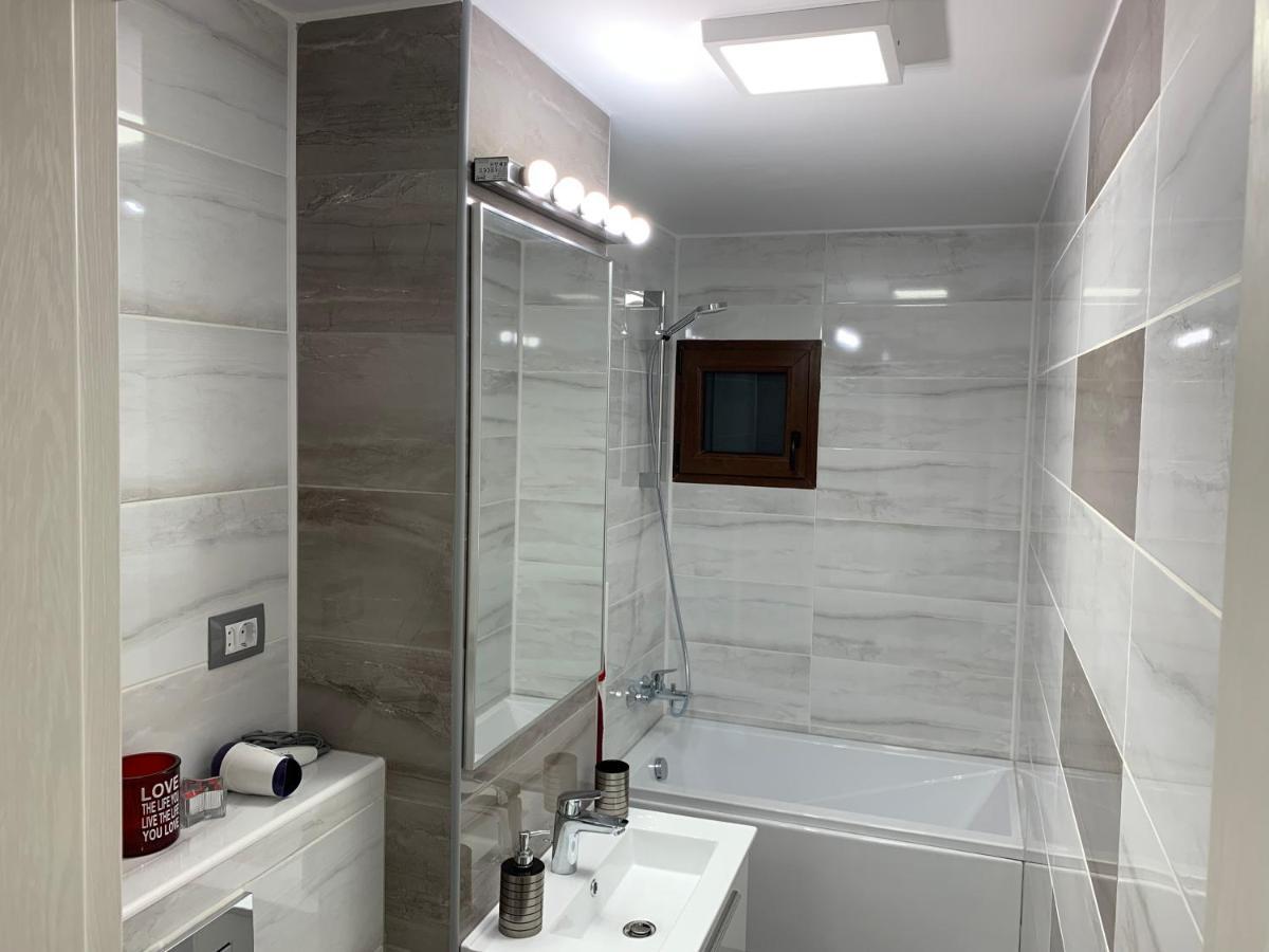 Mery Apartment Galaţi Eksteriør bilde
