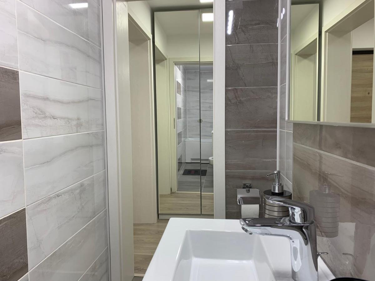 Mery Apartment Galaţi Eksteriør bilde