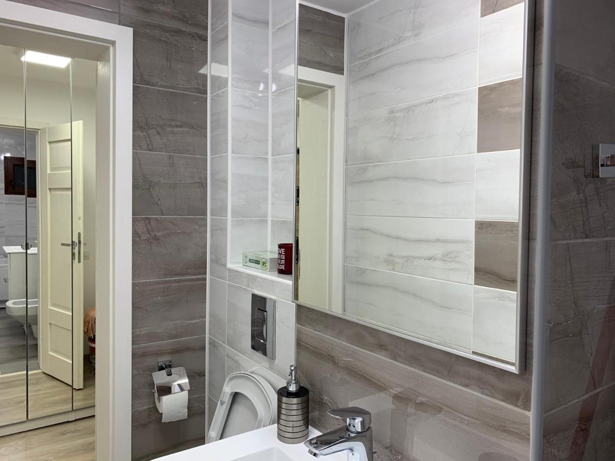 Mery Apartment Galaţi Eksteriør bilde
